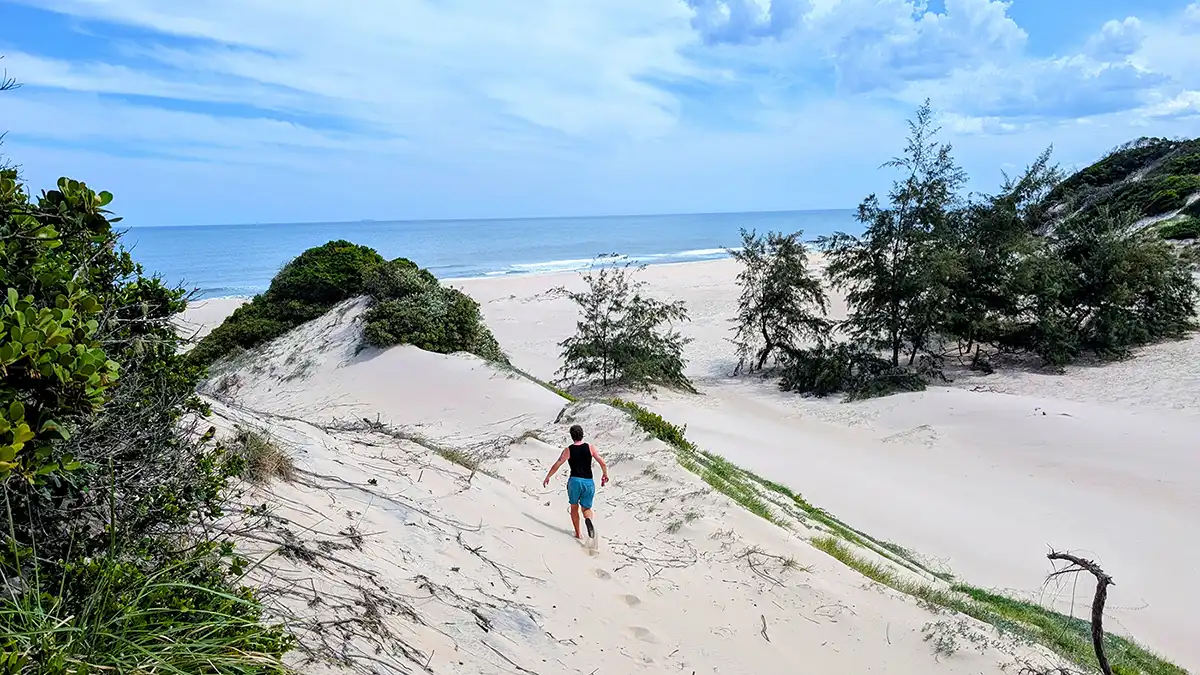 Walking to the beach throug the dunes
