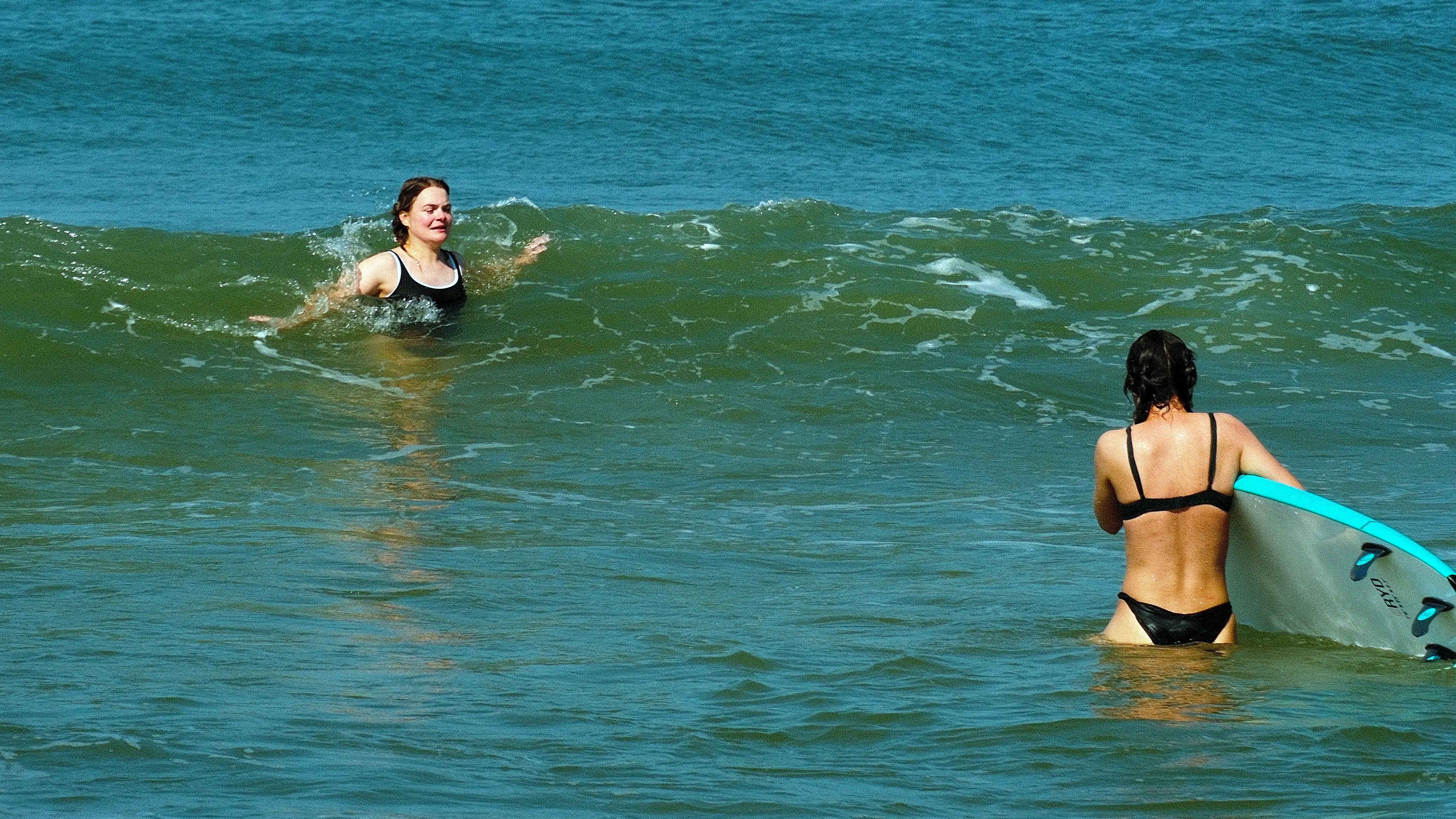 Learning to surf
